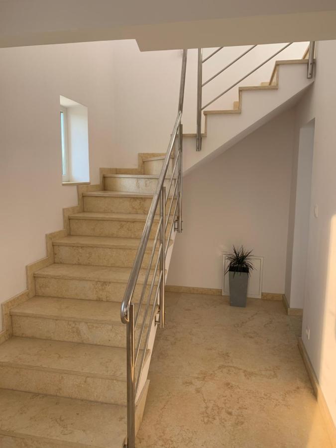 Viktoria House Villa Одореу Секуеш Екстериор снимка
