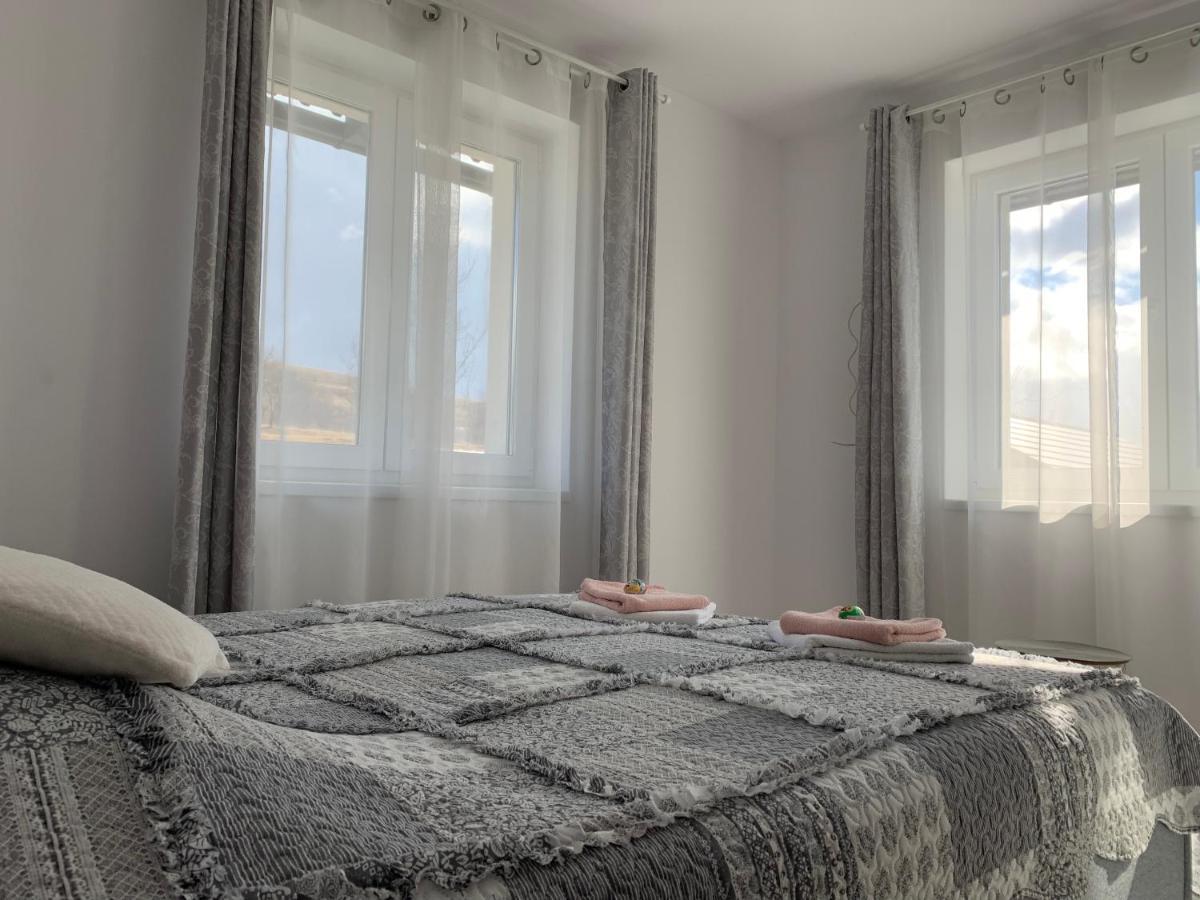 Viktoria House Villa Одореу Секуеш Екстериор снимка